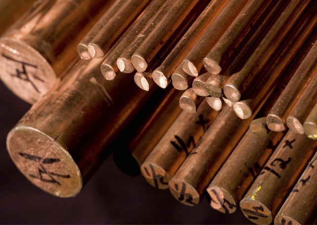 Медный пруток 25 М2